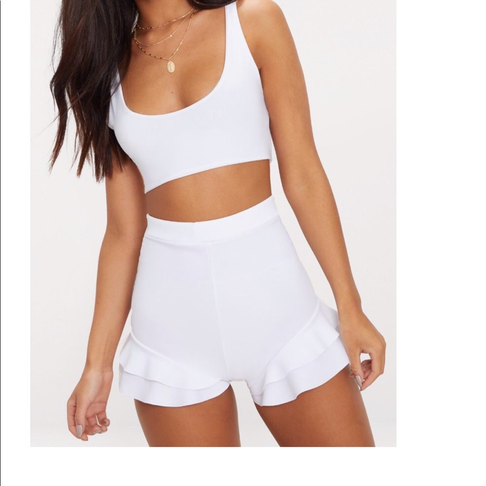 Never worn White ruffle shorts